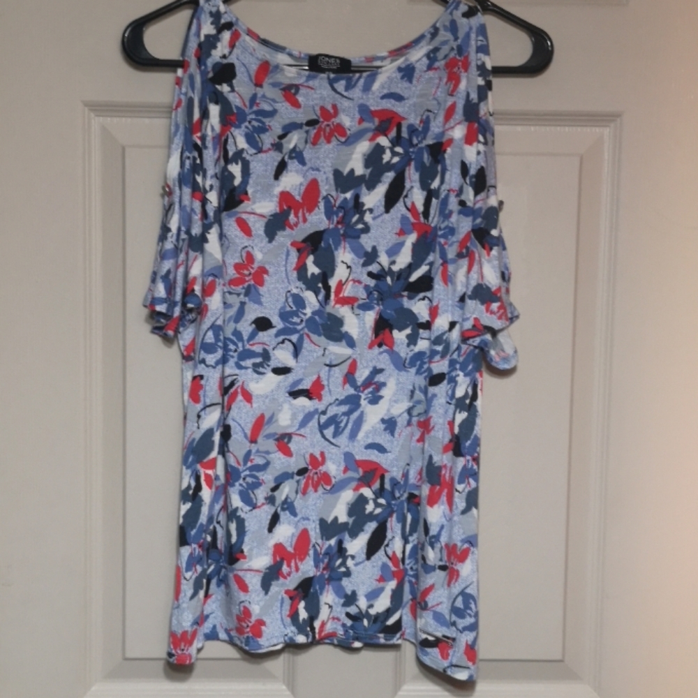 Jones New York Signature top